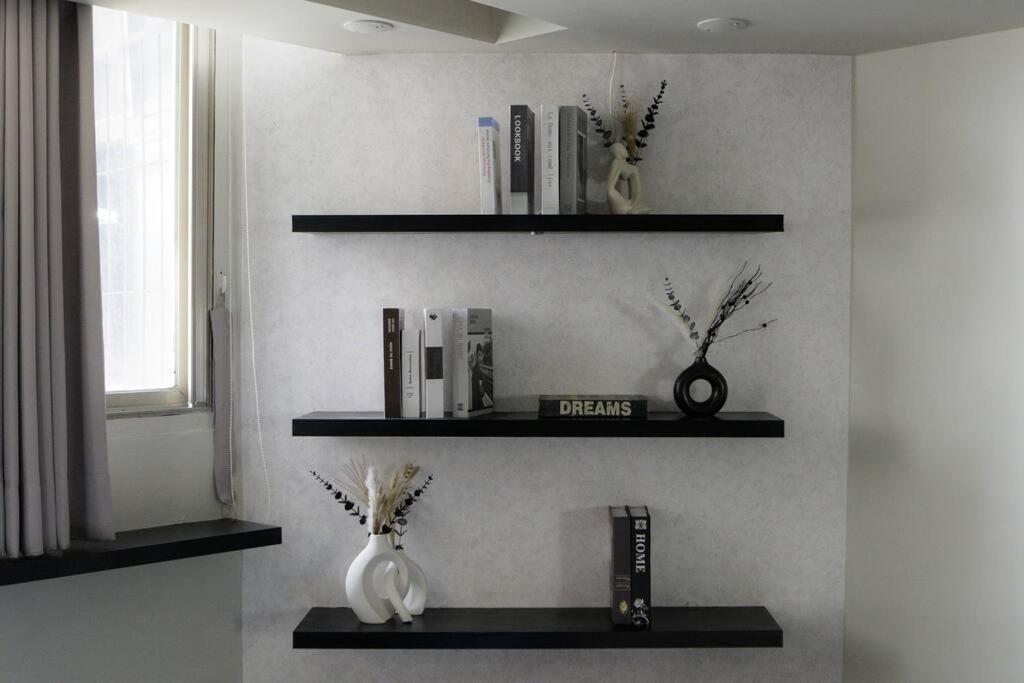 Philosopher's Oasis, 30sec To Zhongxiao Dunhua Mrt 哲思淨地 忠孝敦化站步行30秒 Apartment *